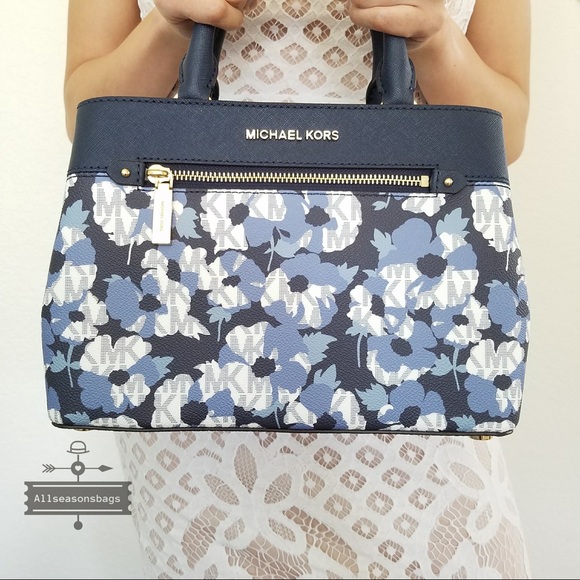 NWT Michael Kors Hailee Xs Satchel Navy Blue Bag - Picture 3 of 8